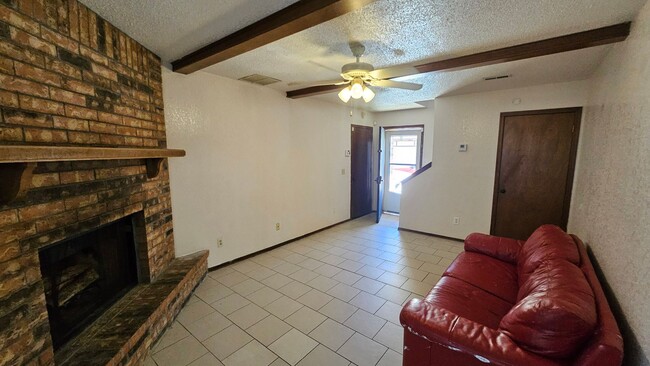 Building Photo - Two Story, Three Bedroom