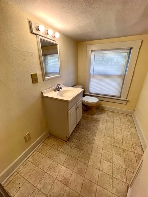 Building Photo - 1130 W Atlantic St