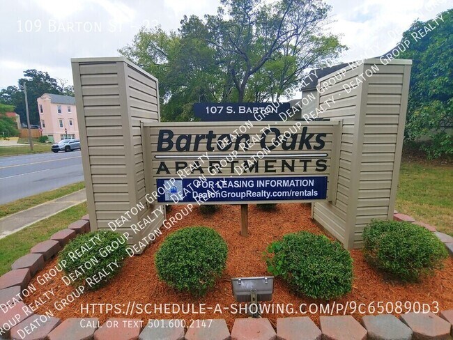 Building Photo - 109 Barton St