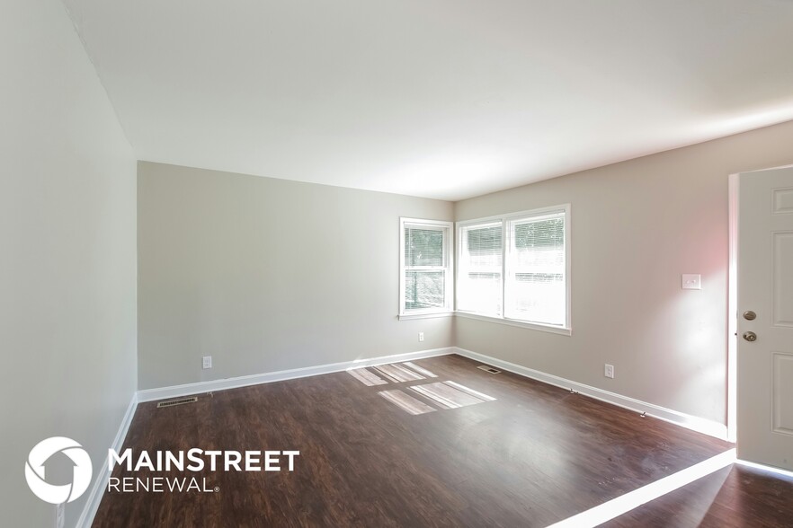 Building Photo - 3908 Crestridge Dr