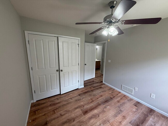 Building Photo - 1432 Bodie Dr