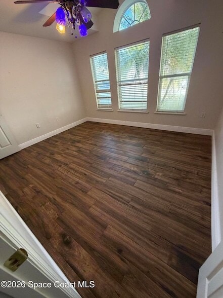 Building Photo - 1649 La Maderia Dr