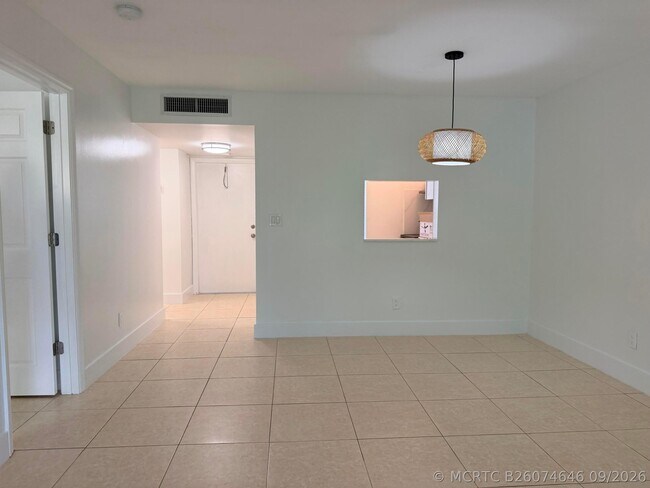 Building Photo - 5980 NW 64th Ave