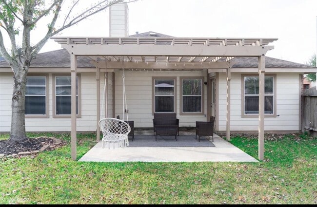 Building Photo - 21942 Gosling Cedar Pl