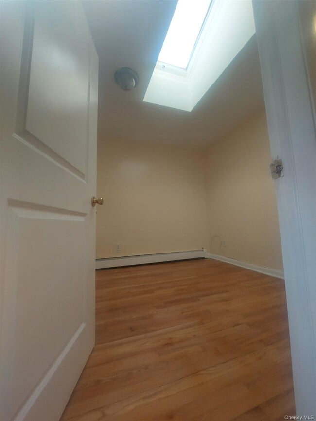 Building Photo - 1123 Schenectady Ave