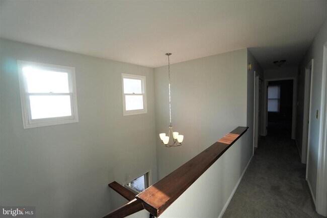 Building Photo - 103 Bonnie Lark Ct