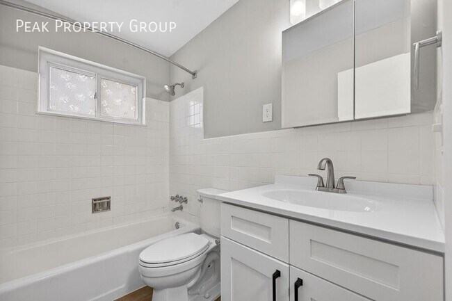 Building Photo - 6419 Montgomery Rd