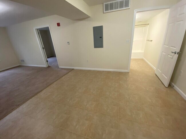 Building Photo - 80 Sentinel Court