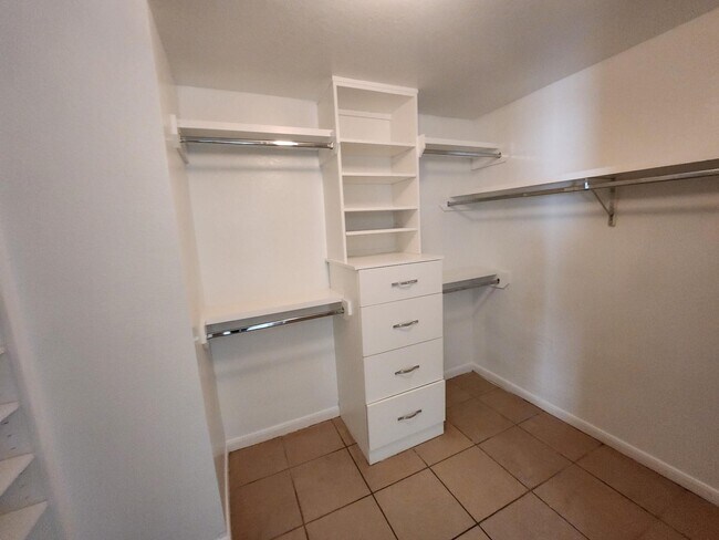 Building Photo - 20718 Blanton Brook Dr