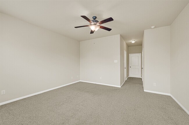 Building Photo - 17002 Devon Dogwood Trail