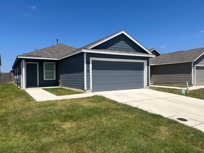 Building Photo - Charming 3/2 Home in Navarro Ranch