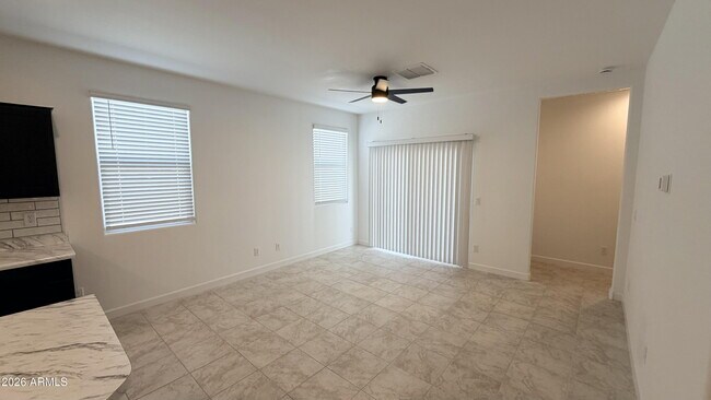 Building Photo - 39990 W Sunland Dr