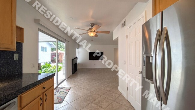 Building Photo - 2806 Atadero Ct