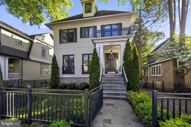 Building Photo - 5310 Dorsett Pl NW