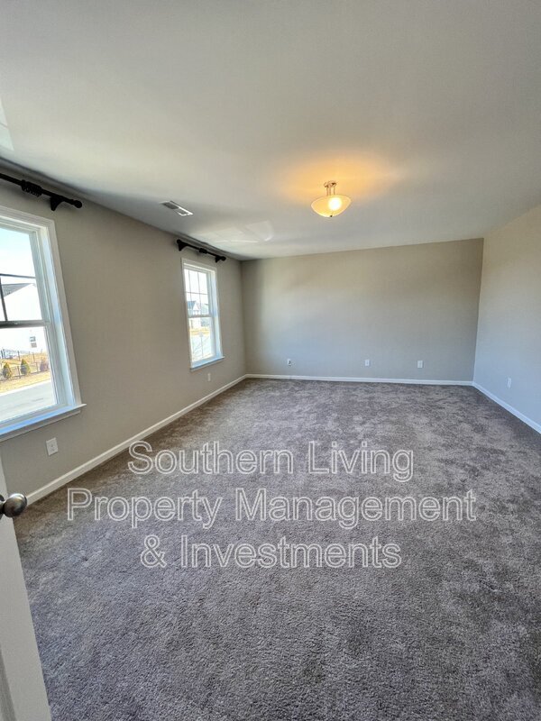 Building Photo - 1006 Creeks Landing Dr
