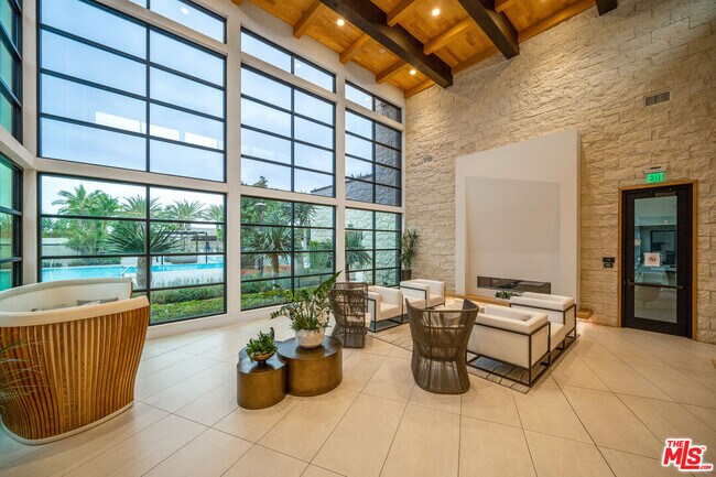 Building Photo - 101 Turnstone