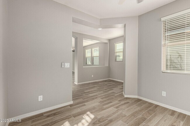 Building Photo - 3451 W Verde River Rd