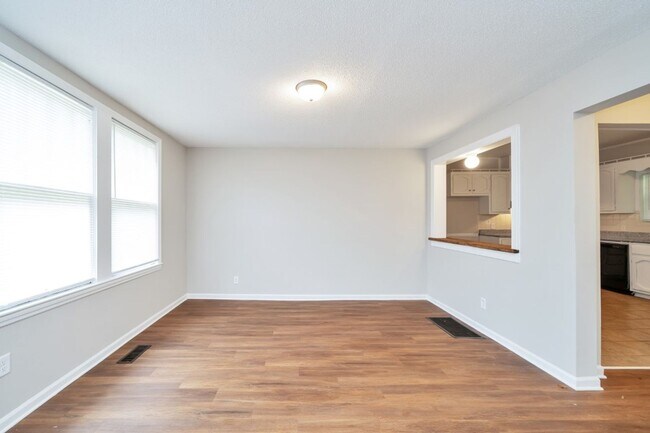 Building Photo - Spacious Hueytown Oasis – Country Feel, Ci...