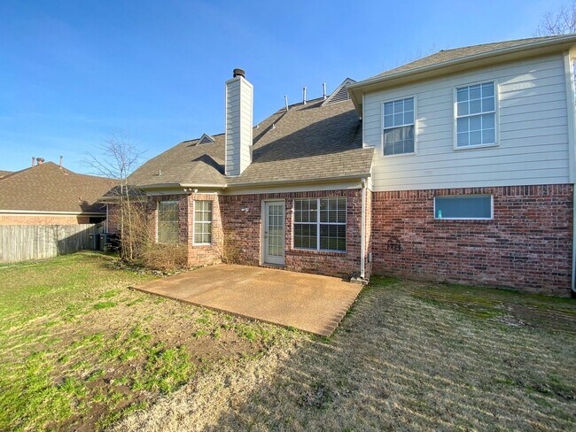 Building Photo - 8294 Floral Spring Dr