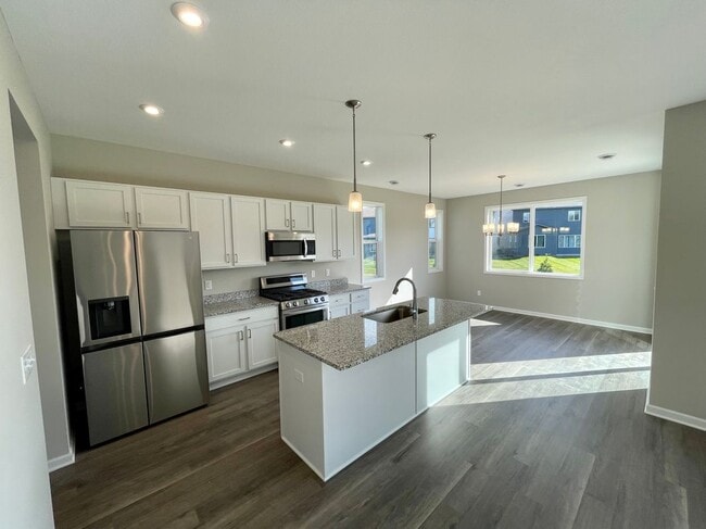 Building Photo - 9955 Bluebird St NW