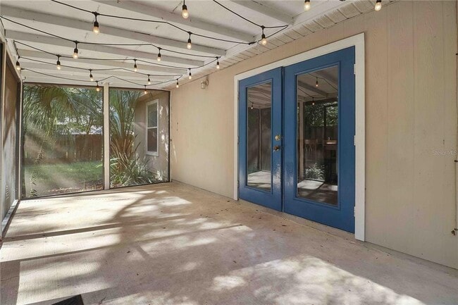 Building Photo - 3211 NW 25th Terrace