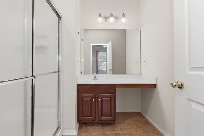 Building Photo - 320 Kiskadee Loop