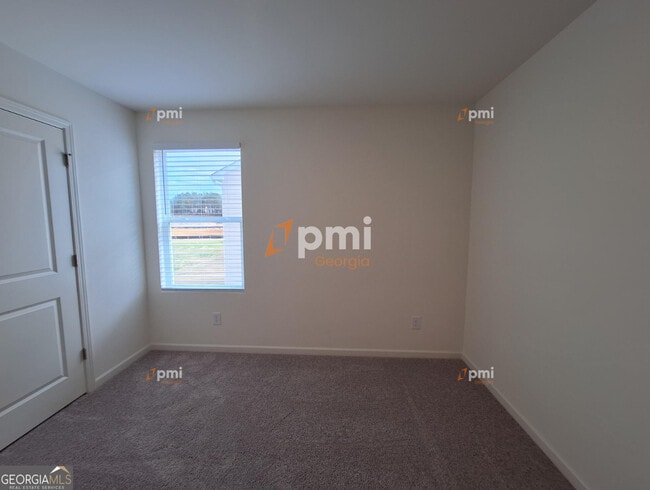 Building Photo - 176 Kinsale Dr