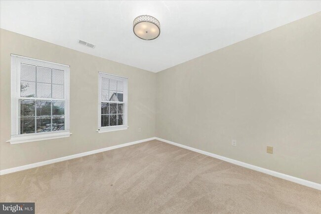 Building Photo - 13205 Cloppers Mill Dr