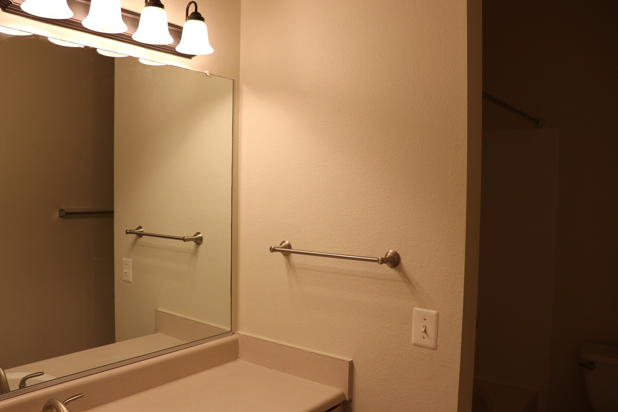 Bathroom #1 (2 full bathrooms) - 1570 Spring Gate Dr