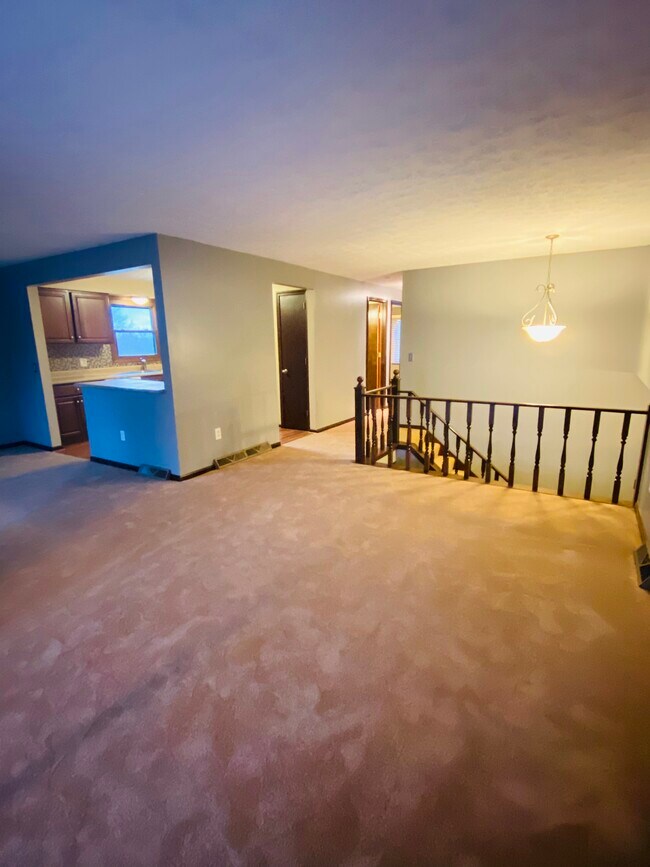 Building Photo - 11266 Billingham Ave NW