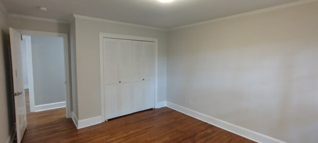 Building Photo - Room in House on Joyner Pl