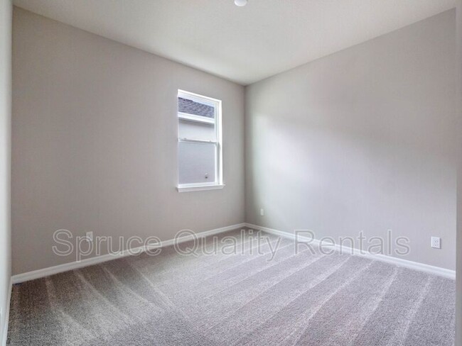 Building Photo - 5641 Cedar Chase Dr