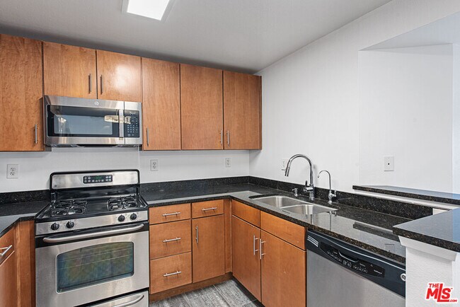 Building Photo - 8300 Manitoba St