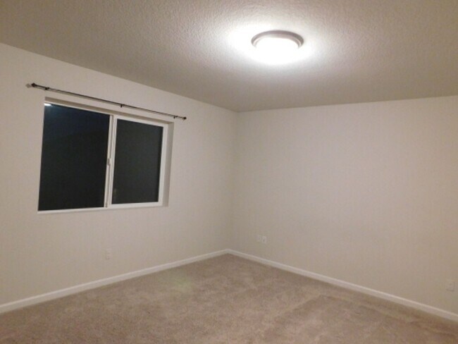 Building Photo - 4Bd/2.5Ba Two Story Home - Available Soon!