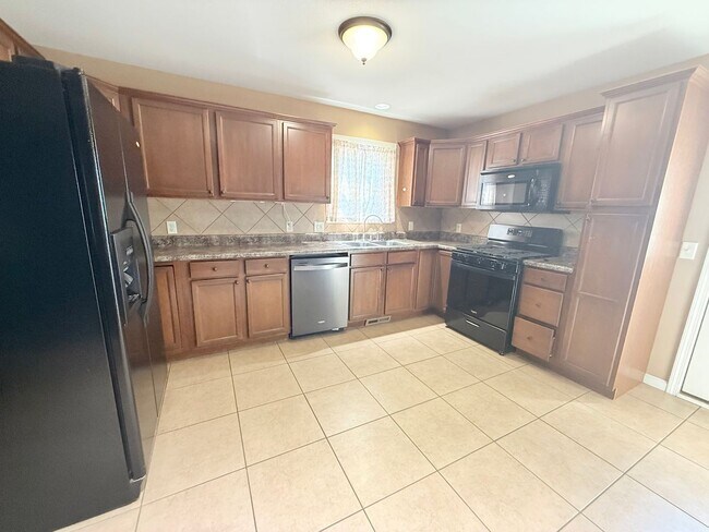 Building Photo - 3569 Silverado Trail