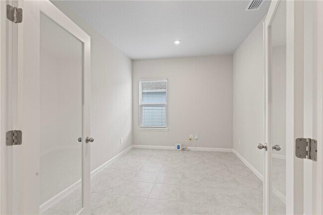 Building Photo - 6710 Rumine Cir