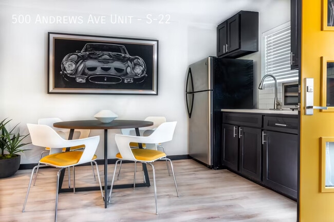 Building Photo - 500 Andrews Ave