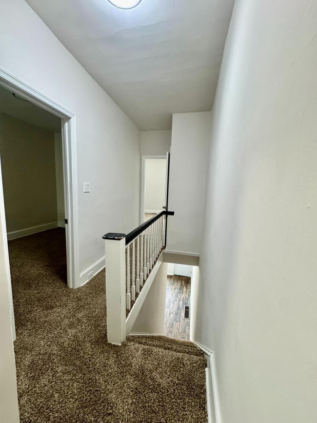 Building Photo - 3341 Potter St