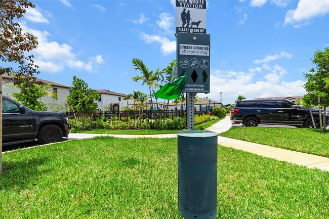 Building Photo - 221 SW 159th Way