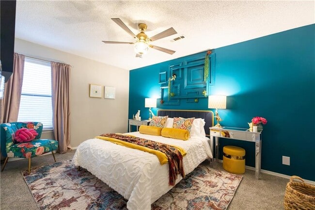 Building Photo - 1960 Wilkins Pl