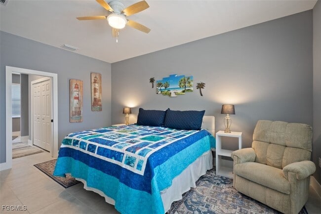 Building Photo - 825 SE 5th Pl