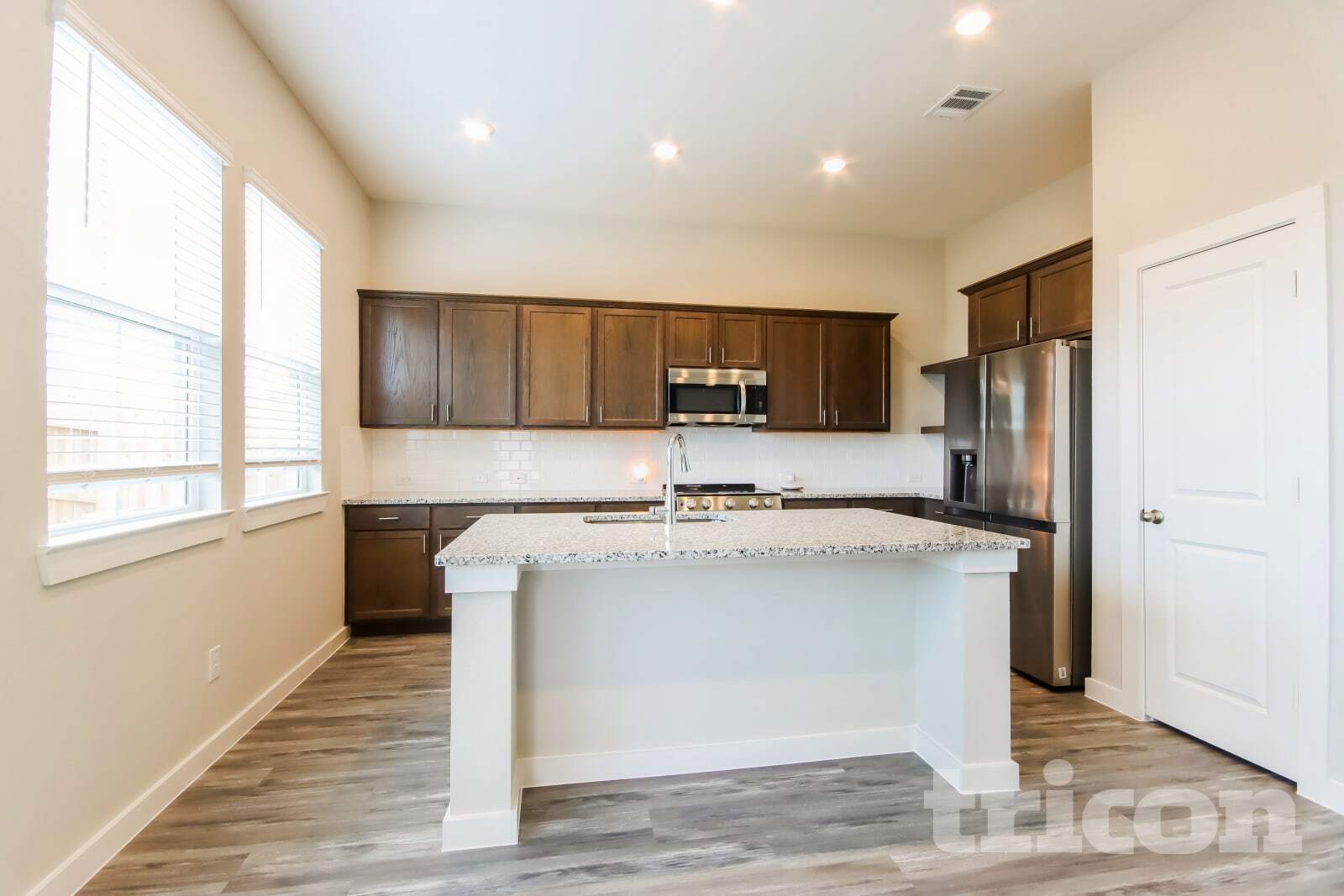 Building Photo - 22718 Terrazzo Dr