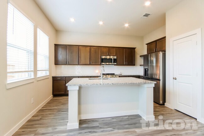 Building Photo - 22606 Terrazzo Dr