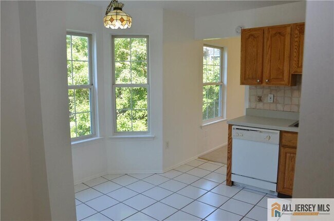 Building Photo - 1704 Cypress Ln