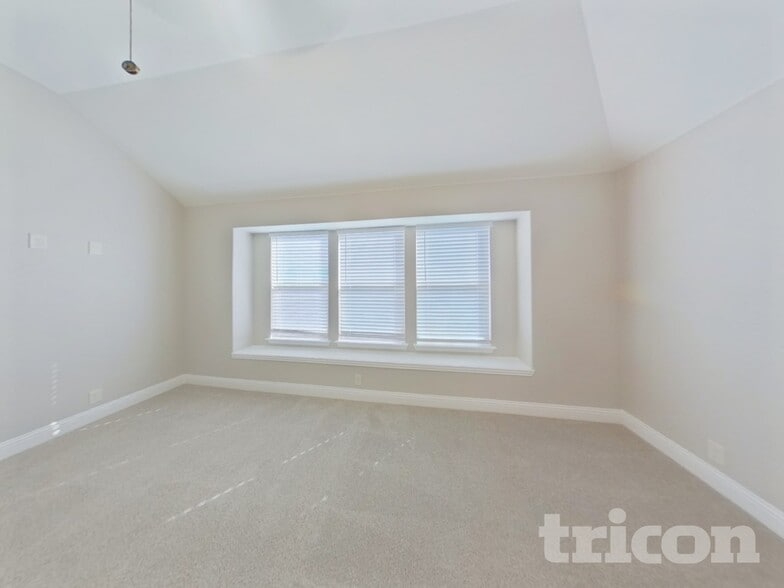 Building Photo - 625 Fox View Dr