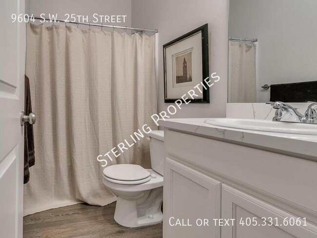 Building Photo - 9604 SW 25th St