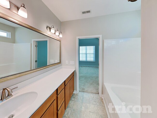 Building Photo - 15 Attucks Ct