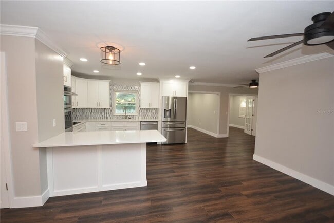 Building Photo - 3006 Vine St