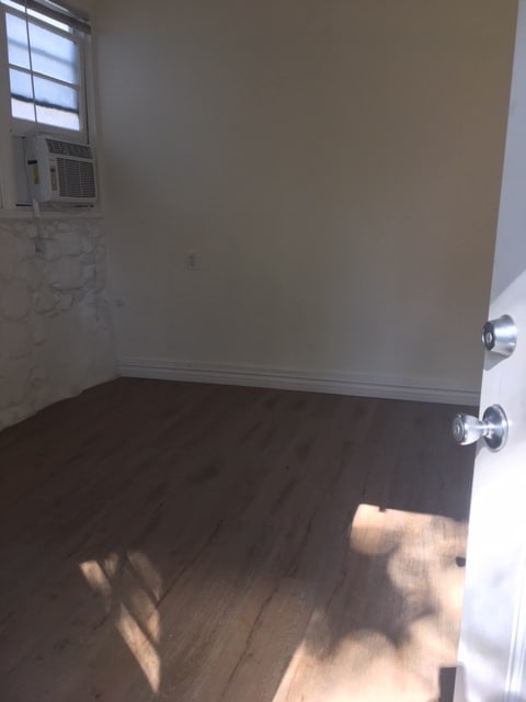 Main Room - 3226 Montrose Ave