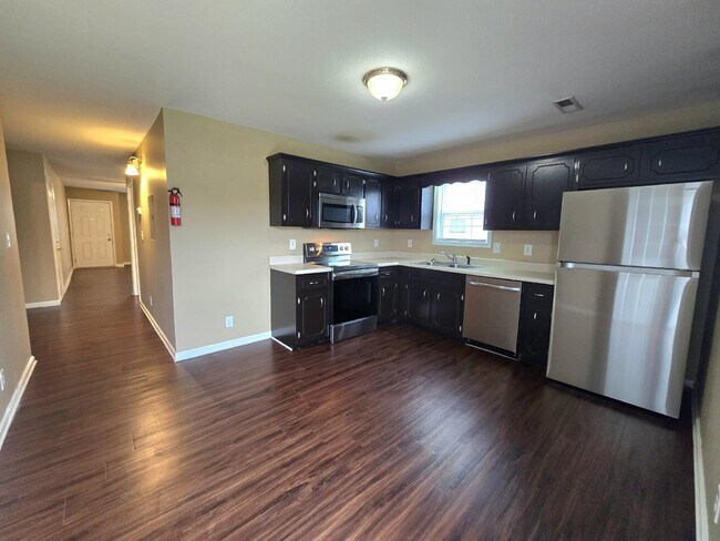 Building Photo - 269 A EXECUTIVE AVE